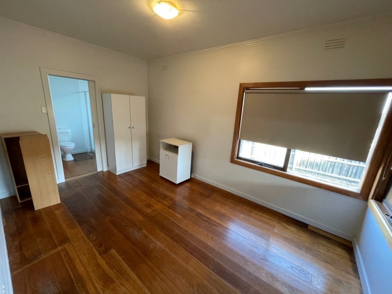 1/12 Bills Street, Lakes Entrance VIC 3909