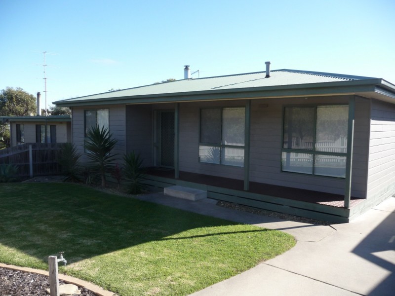 467 Lake Tyers Beach Road, Lake Tyers Beach VIC 3909
