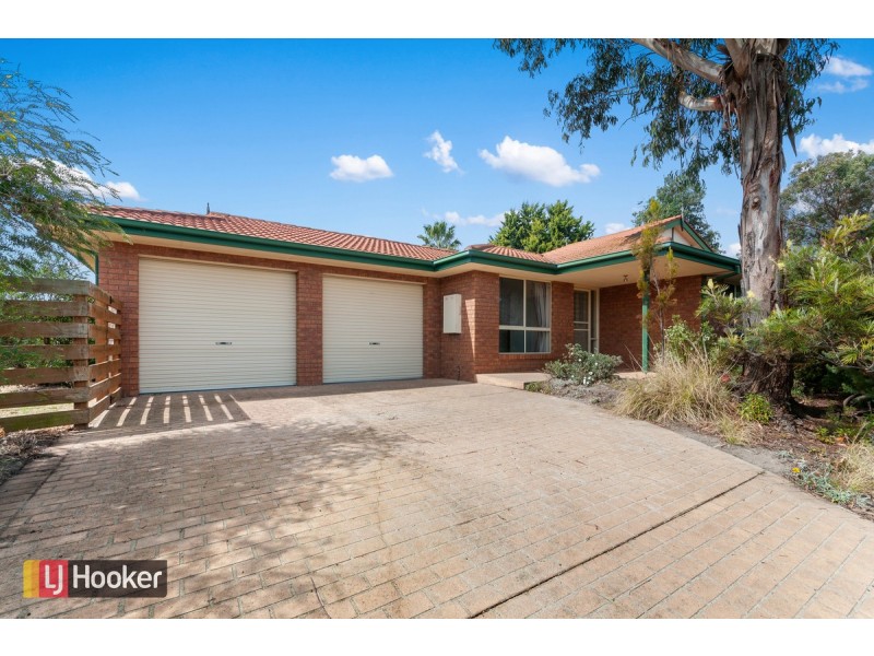 1 Morkham Court, Lakes Entrance VIC 3909