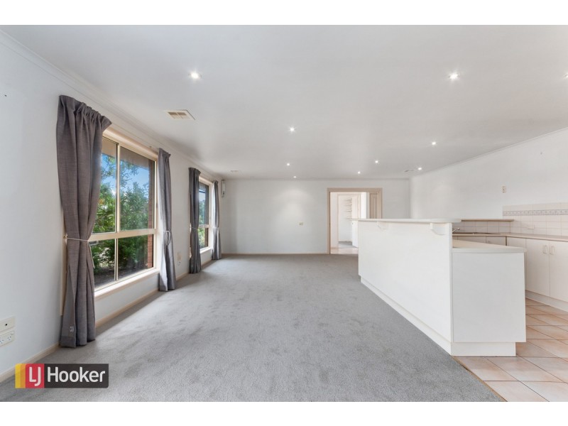 1 Morkham Court, Lakes Entrance VIC 3909