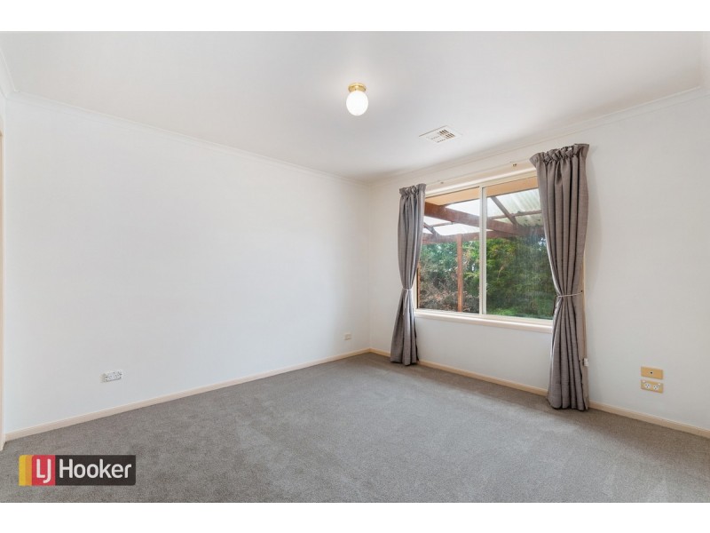 1 Morkham Court, Lakes Entrance VIC 3909