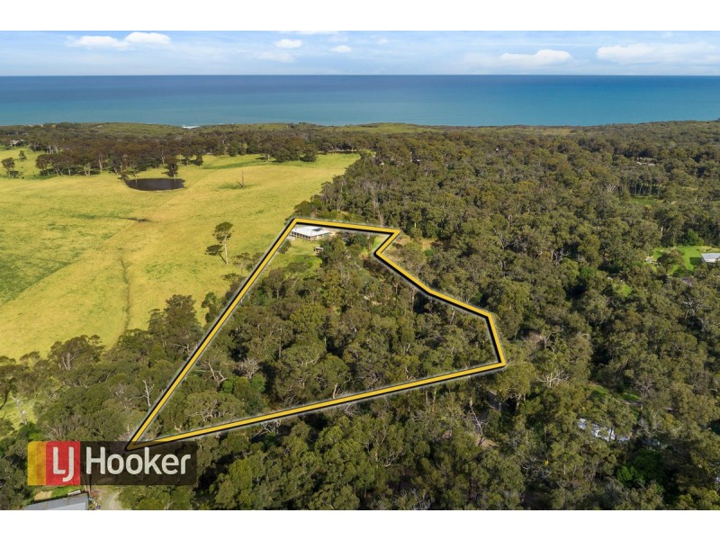 32 Mill Point Road, Lake Tyers Beach VIC 3909