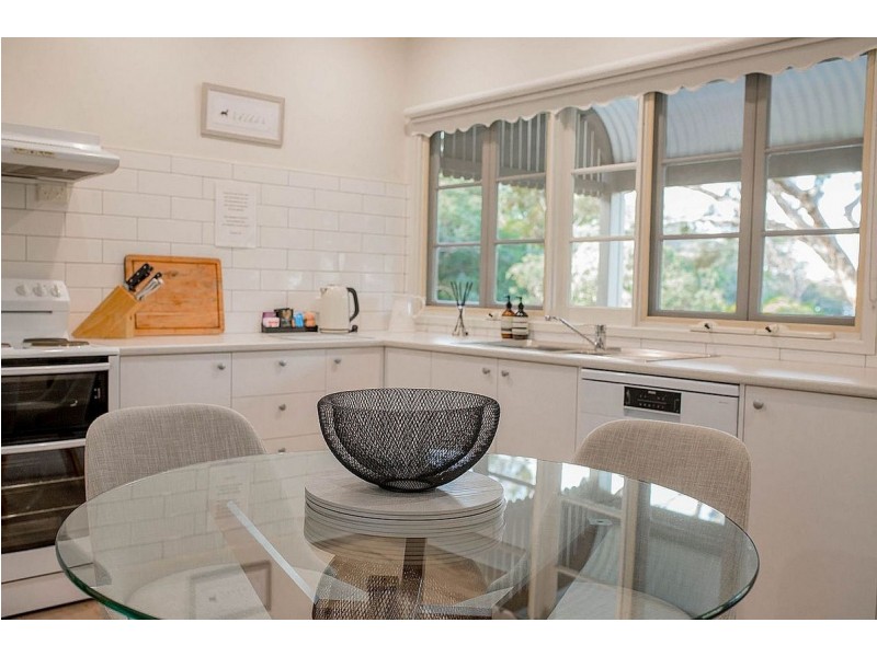 8/155 Metung Road, Metung VIC 3904