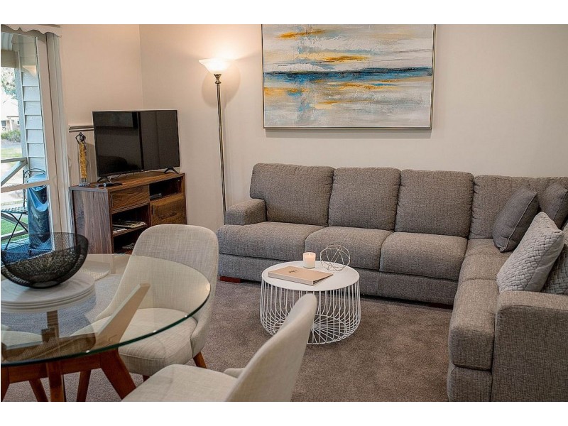 8/155 Metung Road, Metung VIC 3904