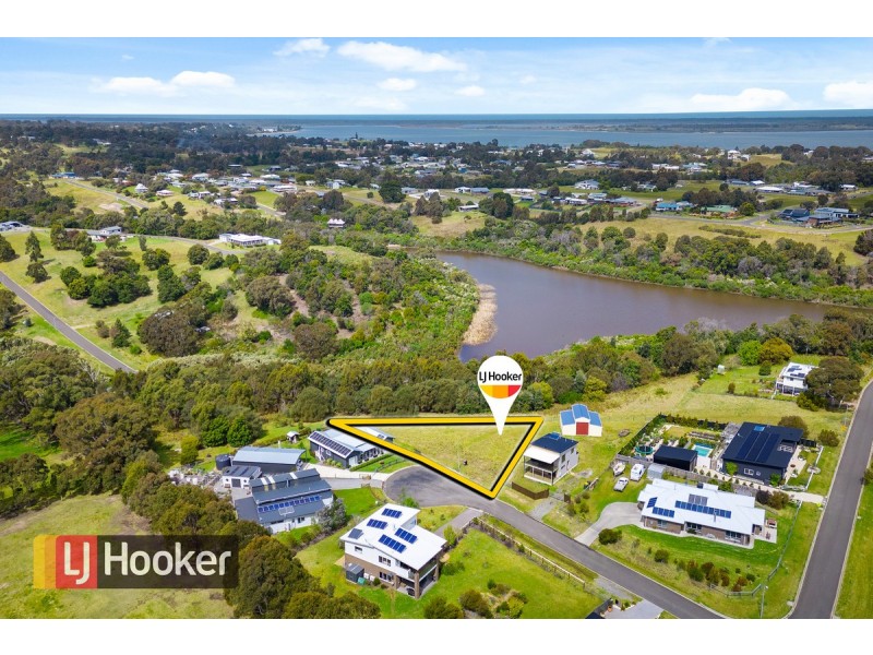 12 B Lands End Grove, Metung VIC 3904