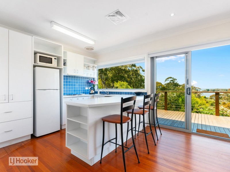 4 Wood Street, Metung VIC 3904
