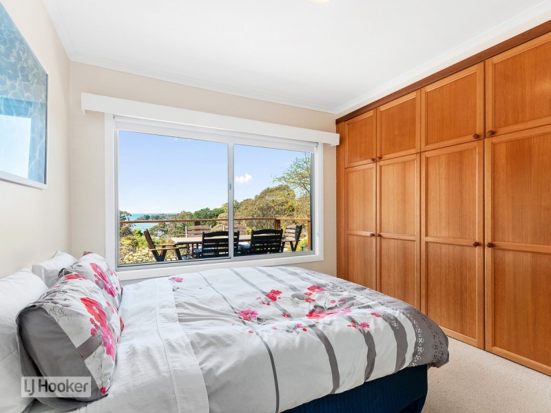 4 Wood Street, Metung VIC 3904