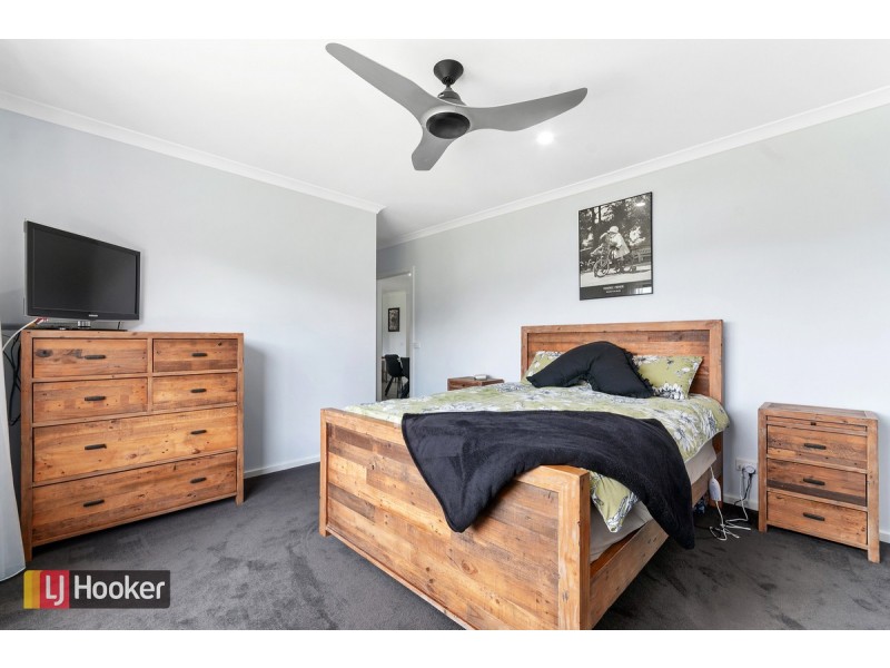 85 Albatross Road, Kalimna VIC 3909