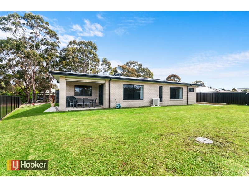 85 Albatross Road, Kalimna VIC 3909