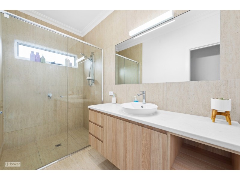 125 Kings Cove Boulevard, Metung VIC 3904
