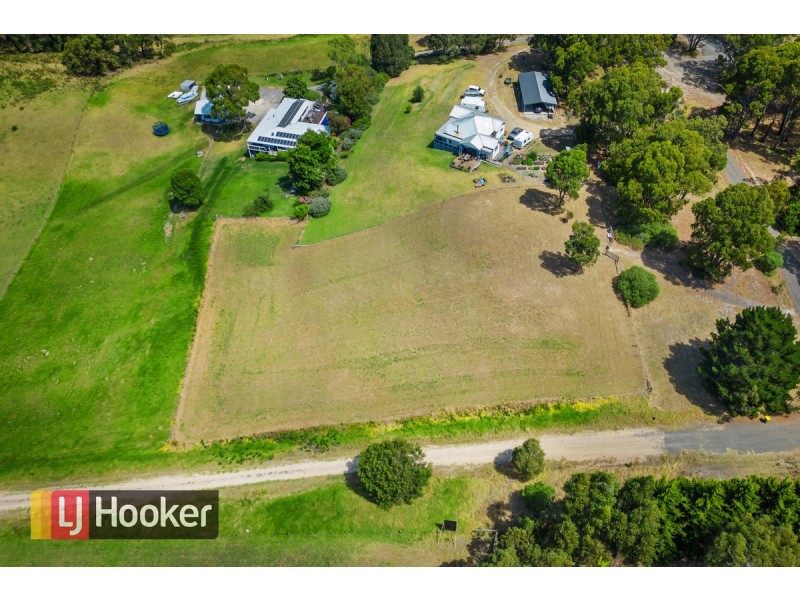 12 Brookers Court, Metung VIC 3904