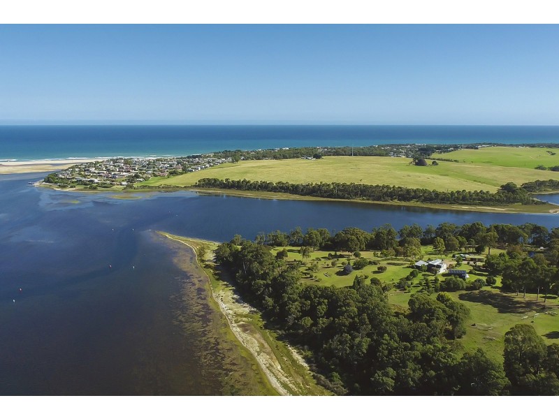 30 Hendries Lane, Toorloo Arm VIC 3909