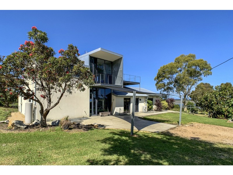 30 Hendries Lane, Toorloo Arm VIC 3909