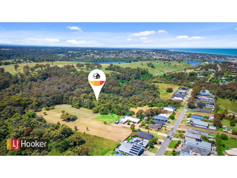 65 Albatross Road, Kalimna VIC 3909
