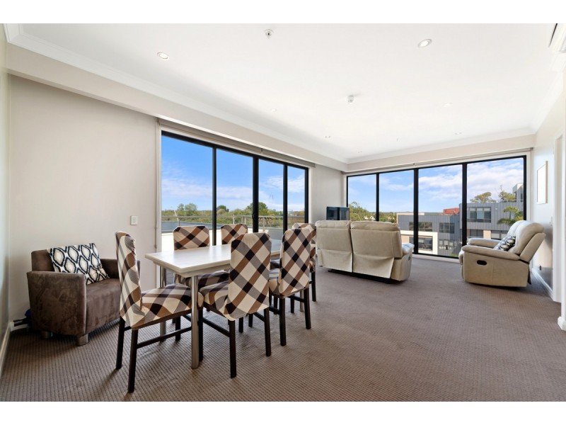 318/1 Esplanade, Lakes Entrance VIC 3909