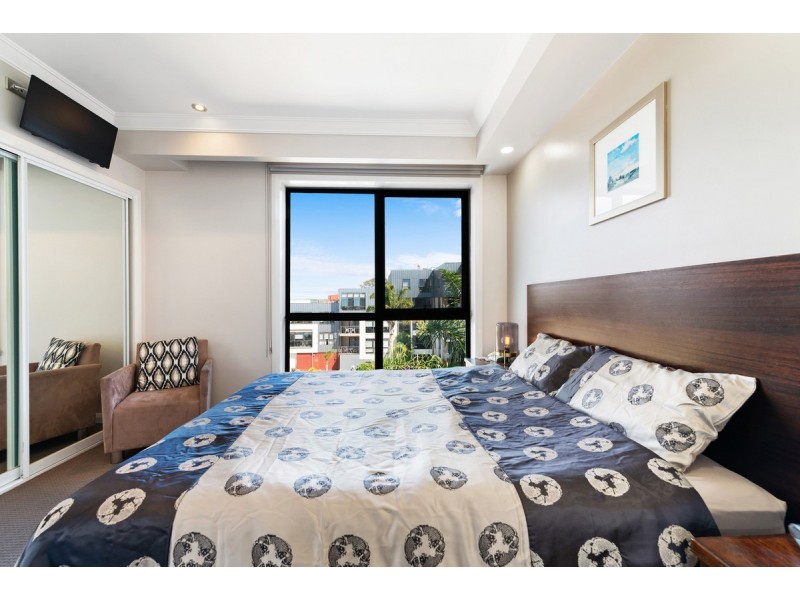 318/1 Esplanade, Lakes Entrance VIC 3909