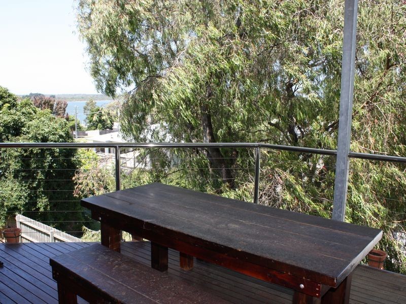 1/20 Stirling Road, Metung VIC 3904
