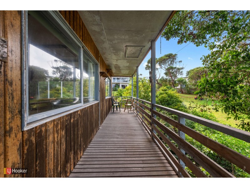 4 Flounder Road, Lake Tyers Beach VIC 3909