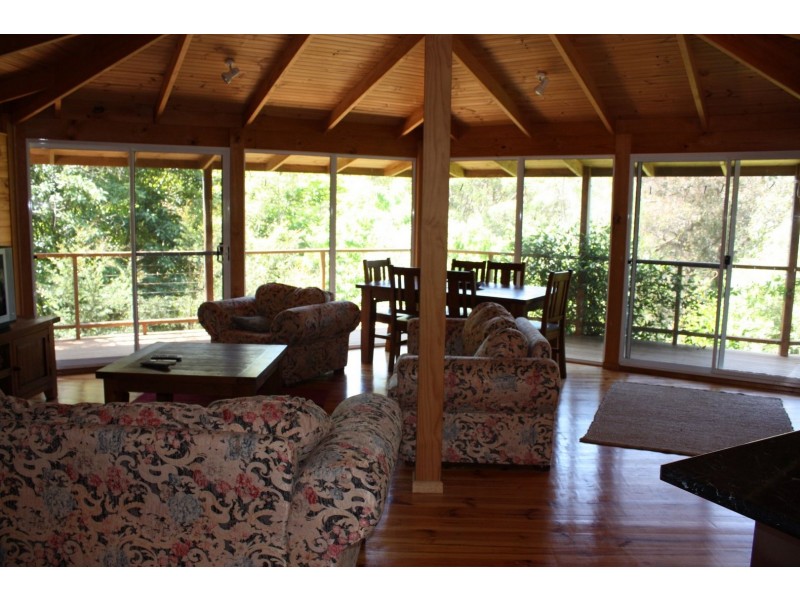 45 Gilsenans Drive, Metung VIC 3904
