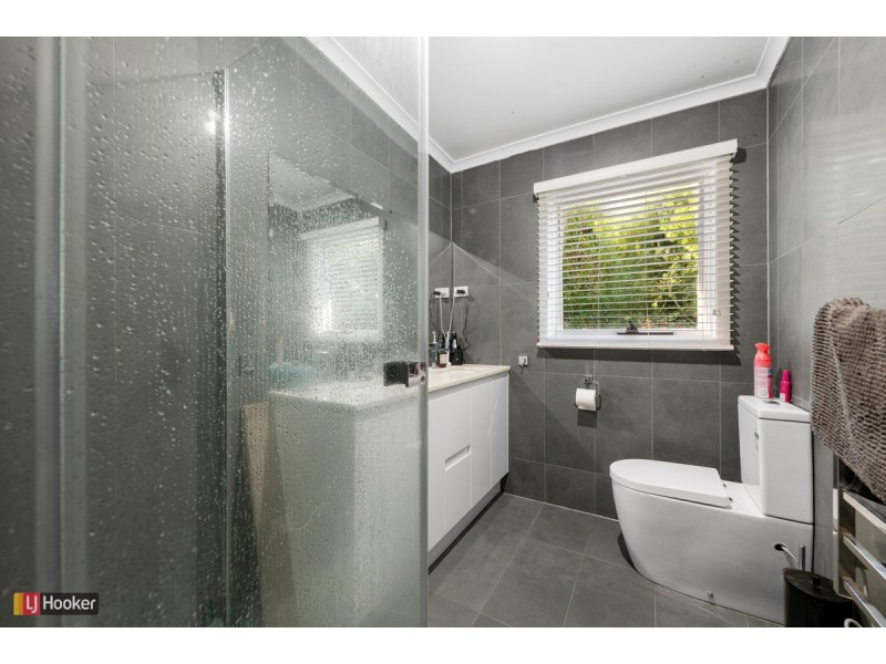 9 Lake King Place, Metung VIC 3904