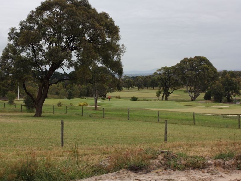 76 Kingscove Blvd, Metung VIC 3904