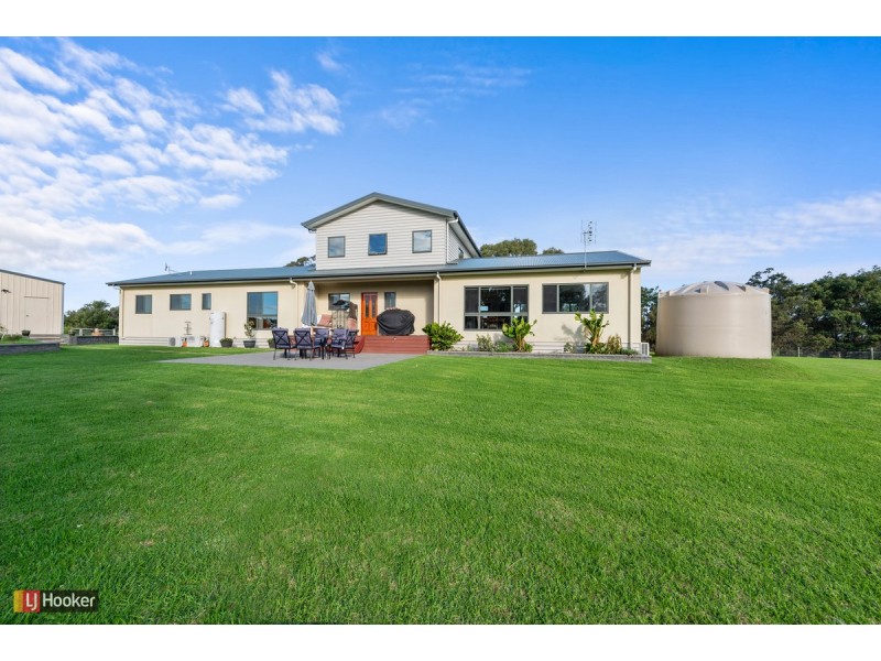 2 Matthew Avenue, Metung VIC 3904