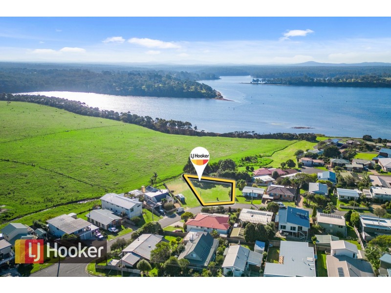 25 Outlook Drive, Lake Tyers Beach VIC 3909