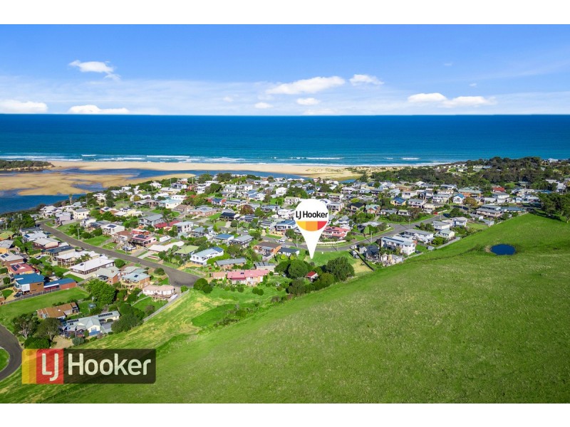 25 Outlook Drive, Lake Tyers Beach VIC 3909