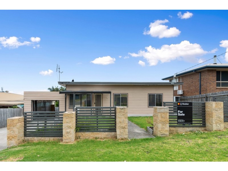 3 Hardie Street, Lakes Entrance VIC 3909