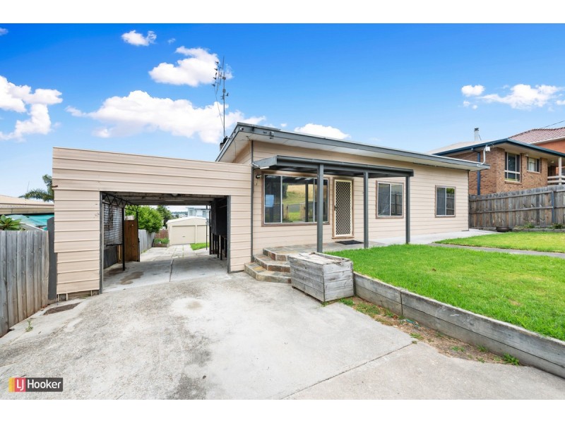 3 Hardie Street, Lakes Entrance VIC 3909