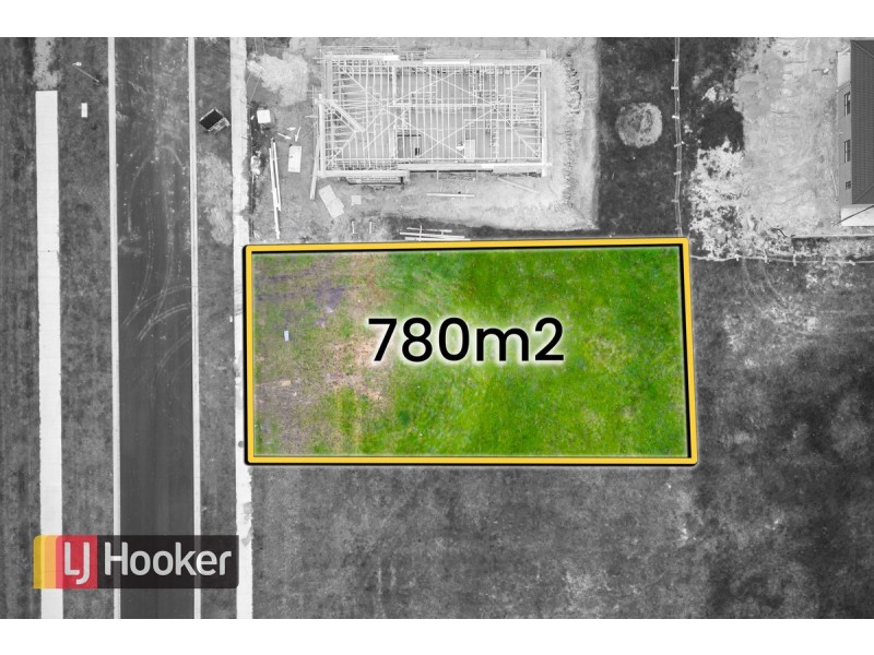 20 Lochard Terrace, Lakes Entrance VIC 3909