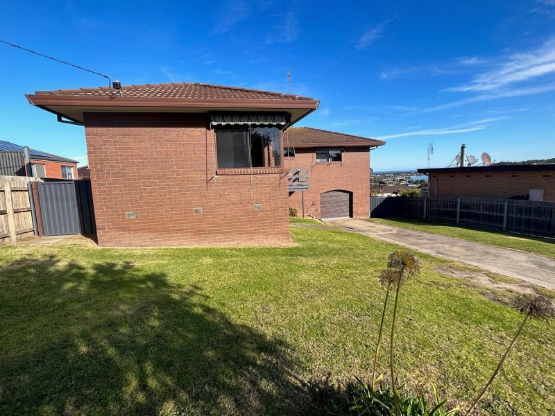 9 O’Neills Road, Lakes Entrance VIC 3909