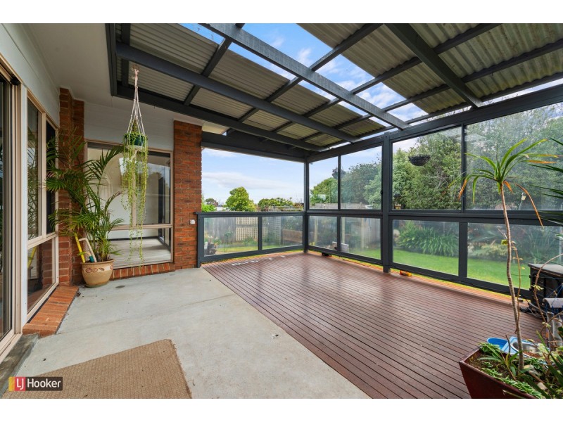 23 Periwinkle Drive, Lakes Entrance VIC 3909