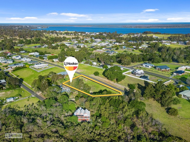 24 Seagull Avenue, Metung VIC 3904