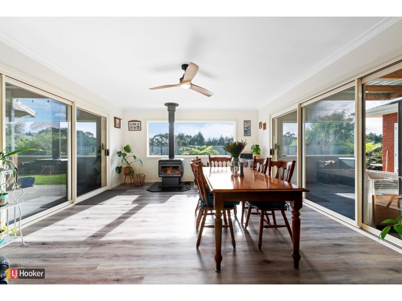 25 Tranquil Court, Lakes Entrance VIC 3909