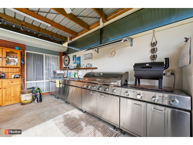 25 Tranquil Court, Lakes Entrance VIC 3909