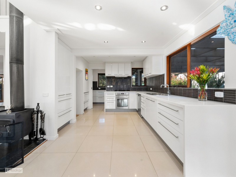 15 Heaths Road, Metung VIC 3904