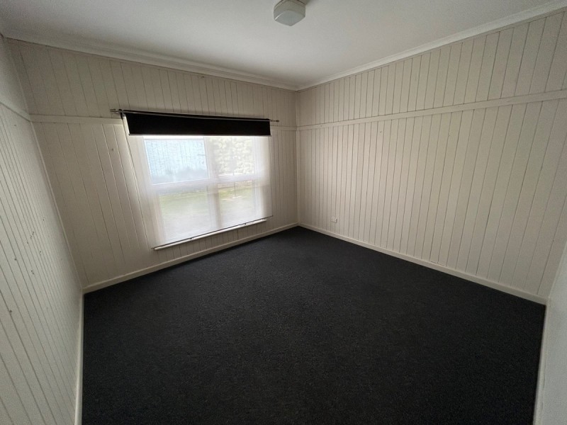 22 Fish Street, Lakes Entrance VIC 3909