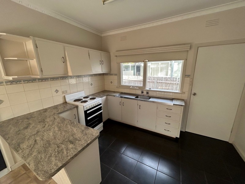 22 Fish Street, Lakes Entrance VIC 3909