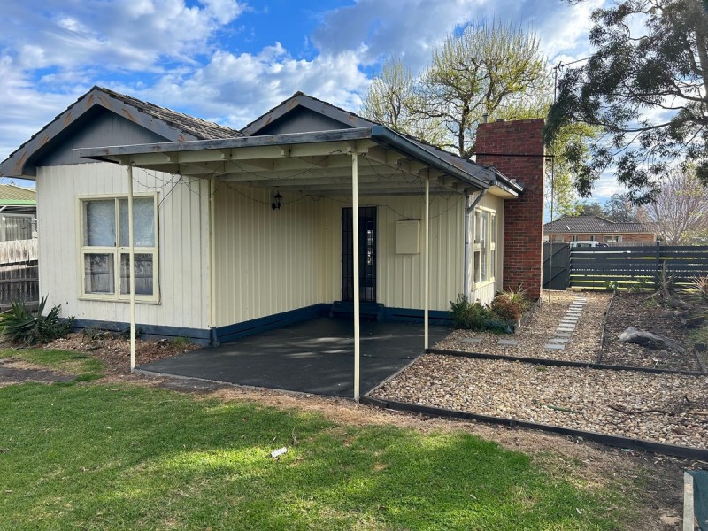 22 Fish Street, Lakes Entrance VIC 3909