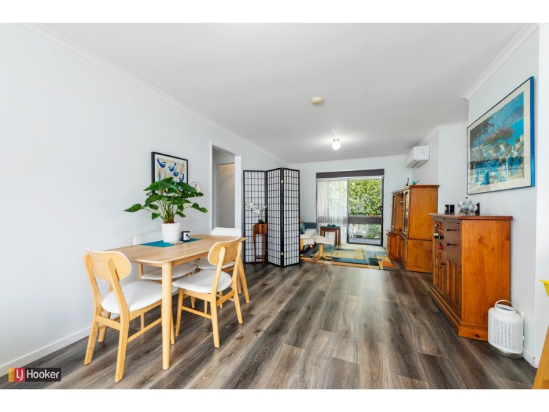 14/23 Alexandra Avenue, Kalimna VIC 3909