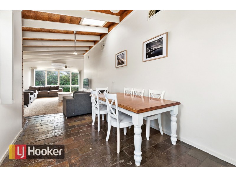 4 Jetty Road, Lakes Entrance VIC 3909