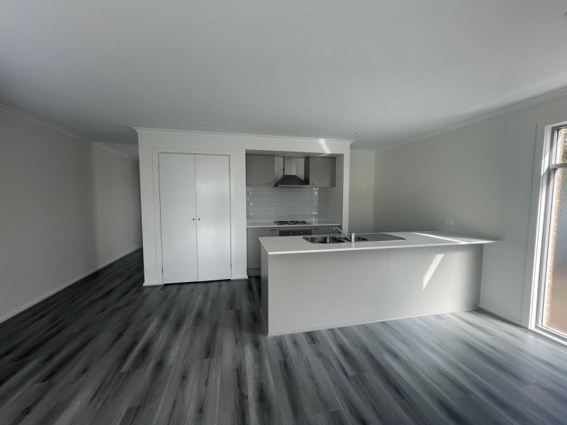 8 Falcon Grove, Metung VIC 3904