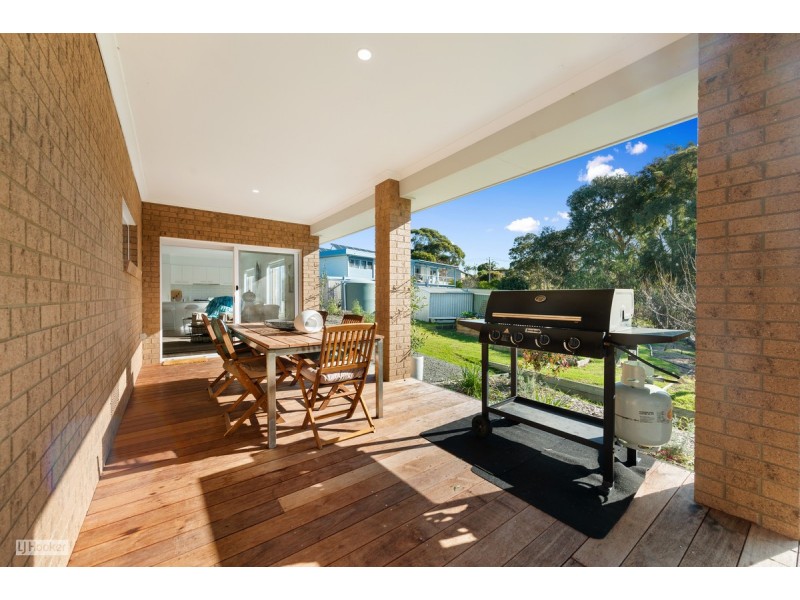 9 Lake Grove, Metung VIC 3904