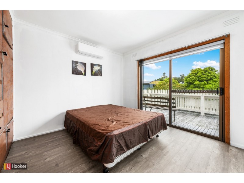 8 Sudings Road, Lakes Entrance VIC 3909