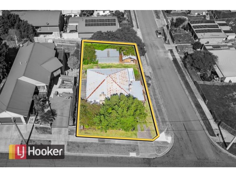 8 Sudings Road, Lakes Entrance VIC 3909