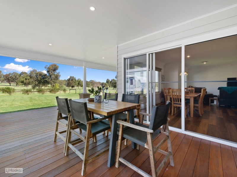 10 Besley Close, Metung VIC 3904