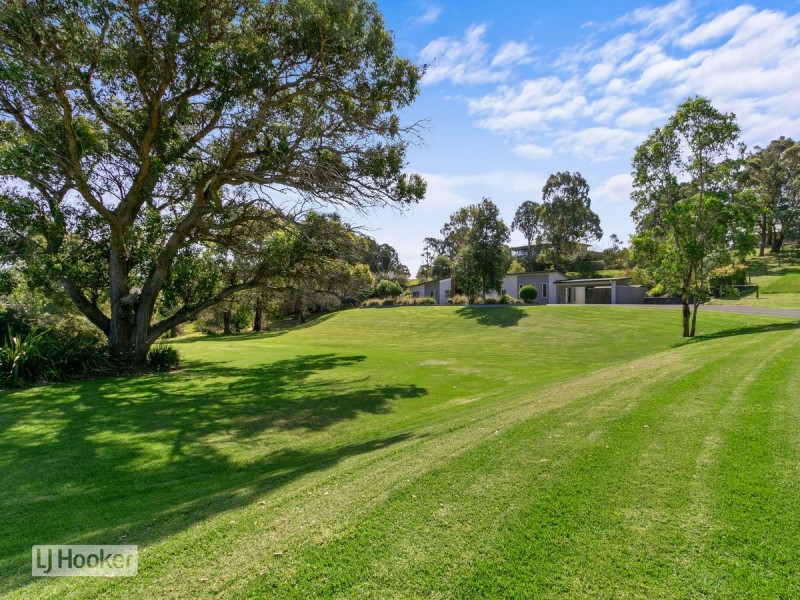 18 The Fields, Metung VIC 3904