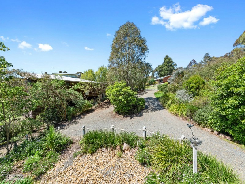 12a & b Banool Close, Metung VIC 3904