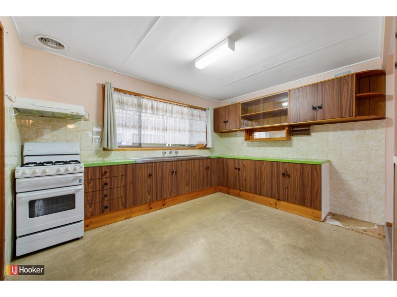 15 Christopher Court, Lakes Entrance VIC 3909